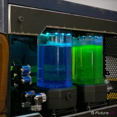 Detalle de los depositos de refrigerante