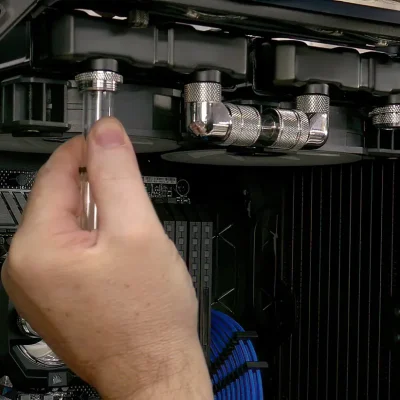 Instalacion de tubos a medida en los radiadores de la RL