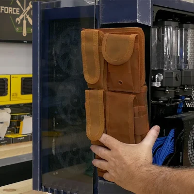 Instalacion del panel frontal con partes textiles