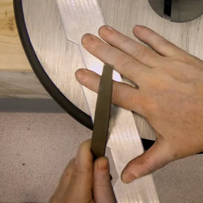 Limado de las partes de aluminio