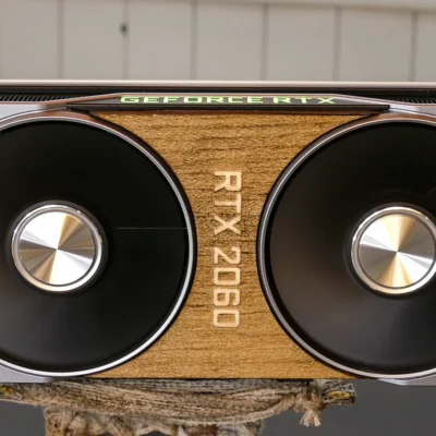 Cover de madera de la tarjeta gráfica