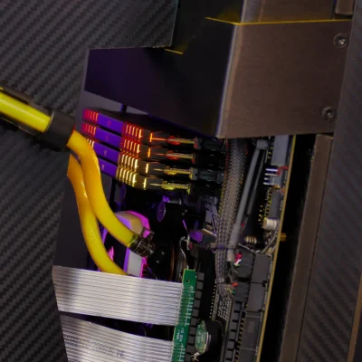 Detalle de la memoria RAM en el ordenador custom Corsair Z1